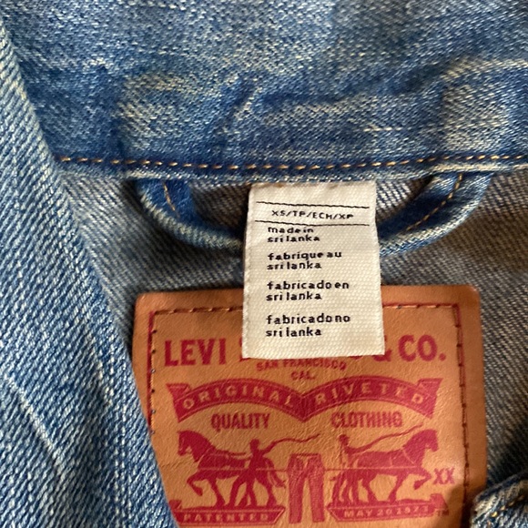 Levi’s denim jacket extra small - Picture 3 of 7